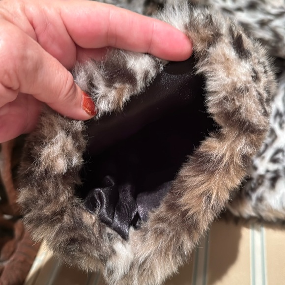 PECK & PECK GLAM PLUSH FAUX FUR CROPPED JACKET SIZE MEDIUM - Picture 8 of 12